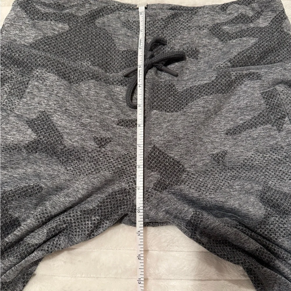 Mondetta Gray Camo Women’s Bottoms - Picture 5 of 11